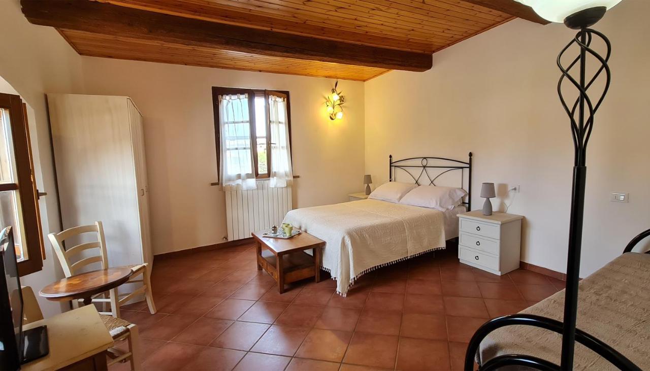 Agriturismo Barbadoro 산빈첸초 외부 사진